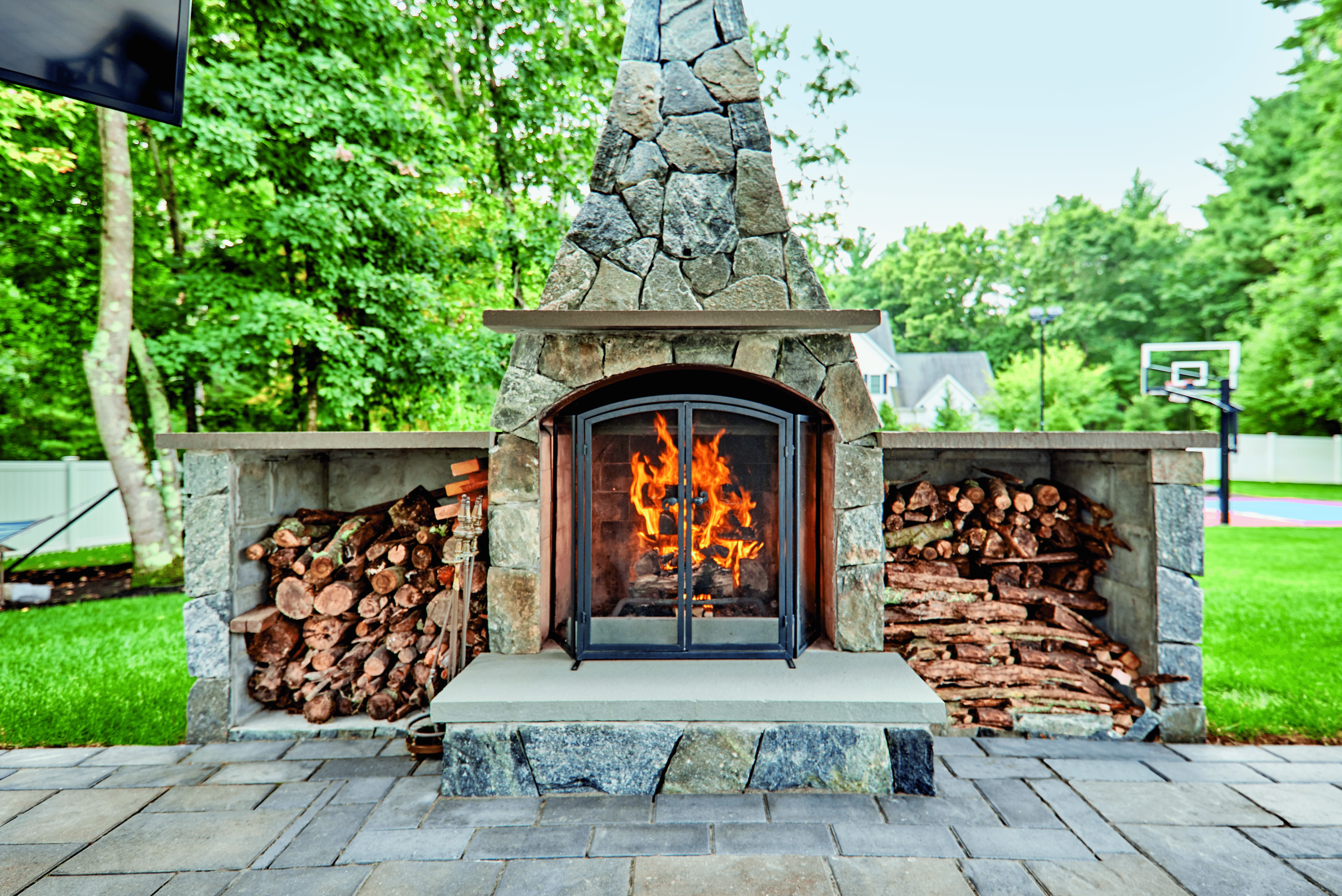 Outdoor Brick Fireplace - Landscaping Network